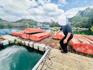 日月潭維修船筏意外 男子疑身體不適落水不治