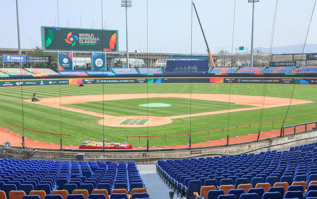 洲際棒球場整建延宕 中市府：拚明年球季前優化 | 華視新聞