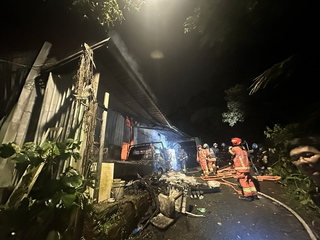 新北土城木材工廠火警無人受困 附近居民關閉門窗