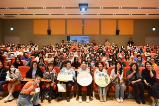 林郁婷應邀屏東婦女節講座 分享堅持夢想克服挑戰