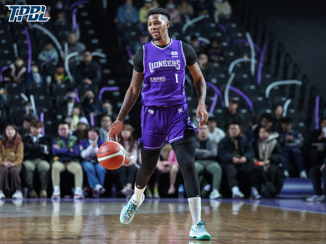 TPBL努利夠「努力」轟44分 攻城獅擊潰海神 | 華視新聞