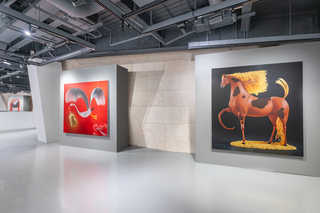 三彩馬搭泡麵  師大美術館展英國藝術家艾普作品