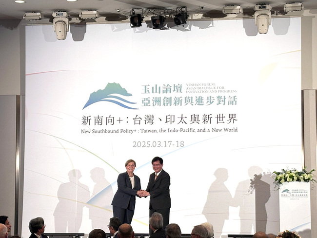 波蘭前外長：動盪時代來臨 須做好準備建立韌性 | 華視新聞