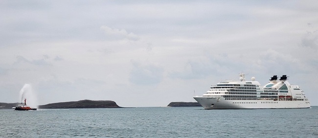 澎湖郵輪觀光啟動 璽寶探險號清晨抵達馬公港 | 華視新聞