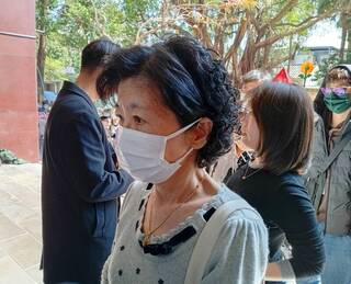 京華城案北院首度提訊柯文哲  陳佩琪排隊等旁聽