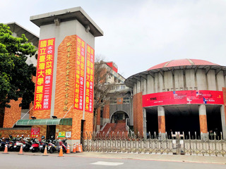 學生穿解放軍迷彩服惹議 張廖萬堅：列為重點案件