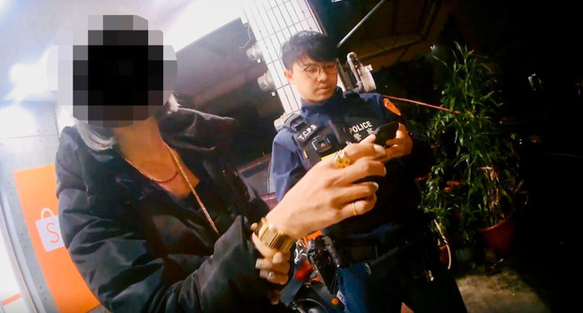 台中女酒後深夜開無牌車遭逮 公共危險罪送辦吃罰單 | 華視新聞