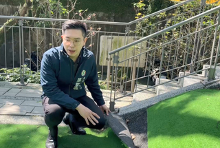 遊戲場人工草皮翹起電線外露 基市府：1週內修繕
