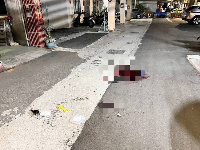 台中男酒後友人門口叫囂 遭刺傷倒臥巷口身亡 | 華視新聞
