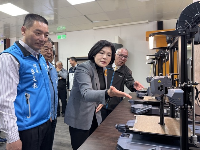台西科技中心啟用  提升雲林學子科技素養 | 華視新聞