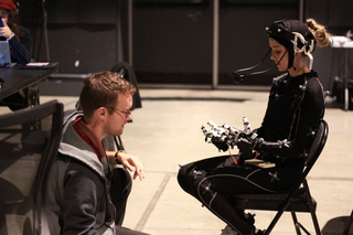 XR沉浸式劇場「之間」  數位幻境叩問生死邊界