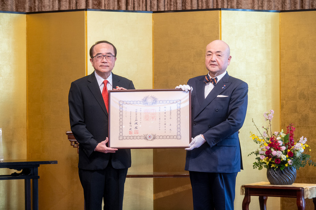 李嘉進獲頒旭日重光章 韓國瑜盼為台日交流持續貢獻 | 華視新聞