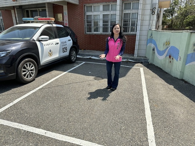 彰化議員向警借車位臨停惹議 綠：評議機制處理 | 華視新聞