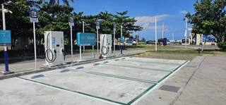 電動小客車近10萬輛 公共充電樁破萬槍