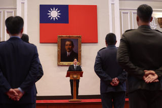 總統主持將官晉任 盼全面檢討組織編裝提升作戰韌性