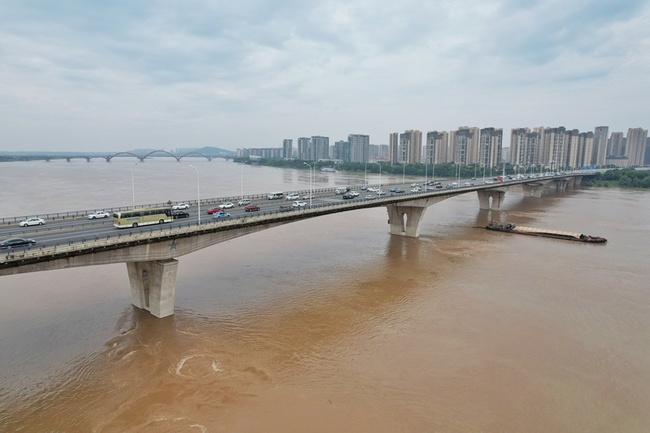 湖南湘江支流鉈濃度超標 官方公布汙染源為水泥廠 | 華視新聞