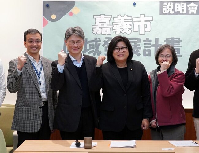 嘉科聯外輕軌串聯嘉義市 王美惠：納入擴建規劃 | 華視新聞