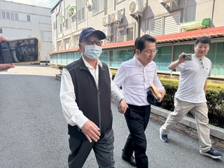 花蓮民政處長交保禁接觸證人 縣府將視裁定書處置