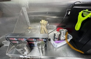 連鎖韓式料理店遭指老鼠亂竄 北市衛生局查獲不潔