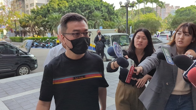 九州案陳政谷林明佐交保更裁 法院增電子腳環監控 | 華視新聞