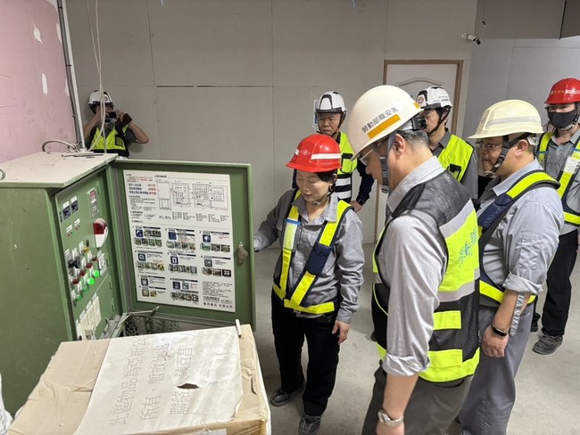 職安署北中南同步勞檢  全台開罰1023萬元 | 華視新聞