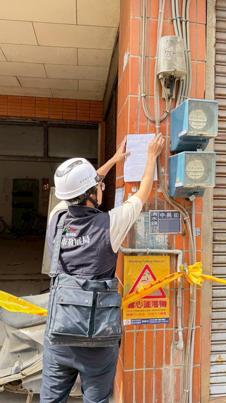 台中清水塌陷建物公告停用  開放住戶限期搬家