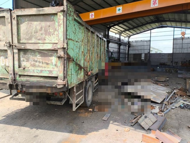 高雄阿蓮女工地廢鐵砸頭死 勞工局勒令停工開罰 | 華視新聞
