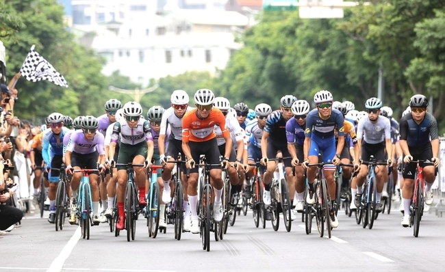 96自由車聯賽30日台北天母登場 菁英車手齊聚 | 華視新聞