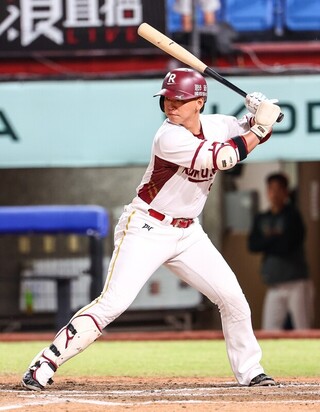 桃猿與廖健富簽5年4100萬合約  林立月薪81萬