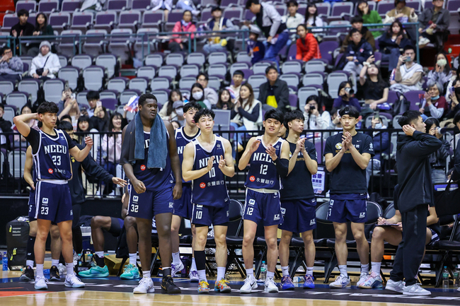 UBA政大擊敗台師大晉決賽 朝5連霸邁進 | 華視新聞