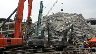 緬甸地震曼谷大樓倒塌 救援團隊和時間競賽