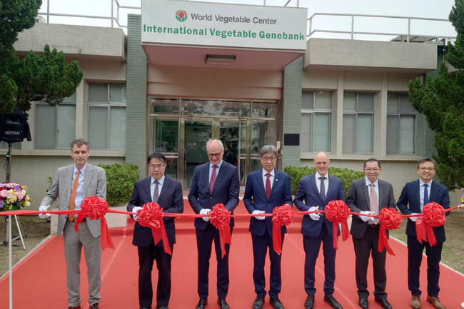 亞蔬中心種原庫翻新 延長保存期限提升營運效率 | 華視新聞