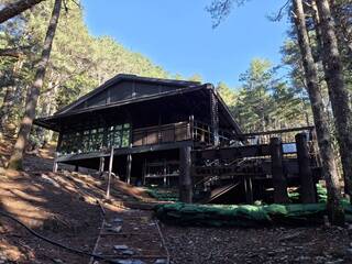 玉山觀高山屋4/1起開放 可手機充電、炊煮