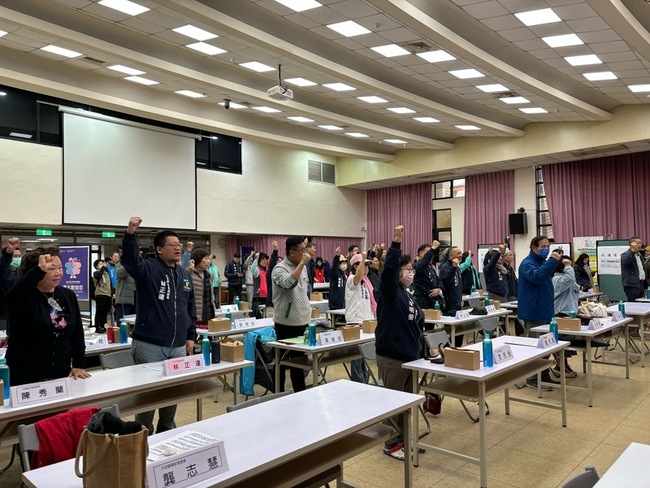 北市二殯回饋範圍擬擴大 大安區近50名里長抗議 | 華視新聞