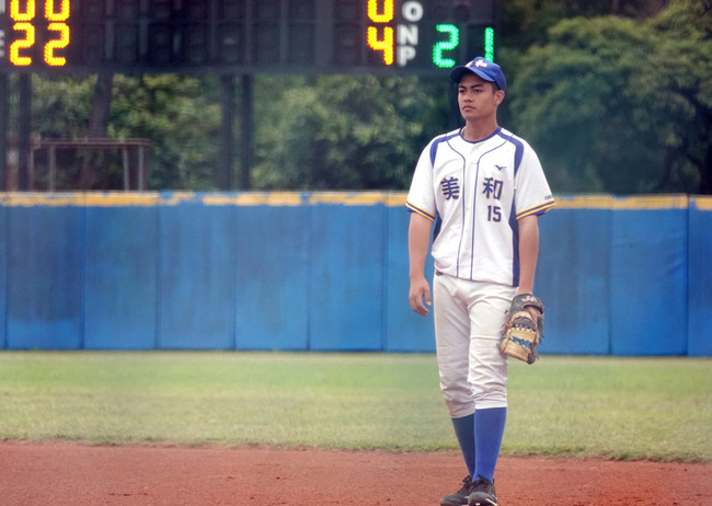 柯敬哲有成好打者條件 U18東岸聯盟敲安柯敬賢關注 | 華視新聞