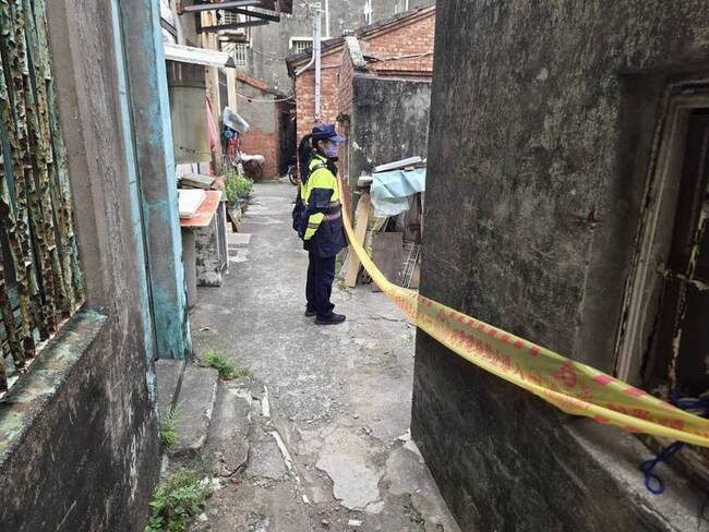 嘉縣布袋紙箱棄嬰死亡 檢察官安排解剖釐清死因 | 華視新聞