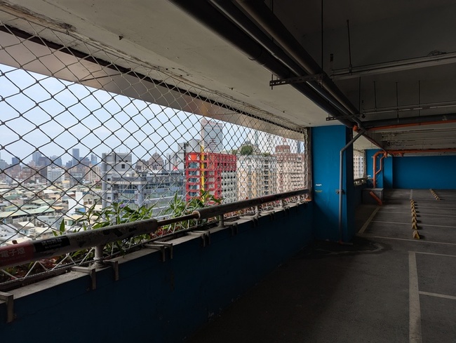 台中勤美2起墜樓案後 防護網裝設完成加強巡檢 | 華視新聞