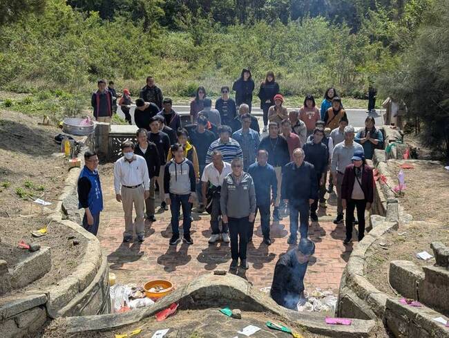 金門營區內古蹟蔡氏祖墳毀損 文化局將補充調查修復 | 華視新聞