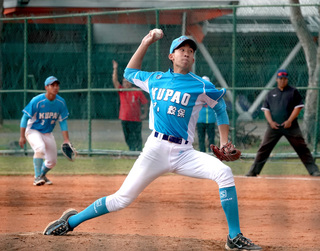 黃宥銘U18東岸聯盟完投 爸爸黃欽智教掌心球當武器