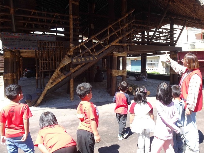 本土語言融入314幼兒園 老師帶頭用族語問候 | 華視新聞