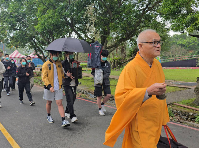 綠博遊園車撞死遊客 死者家屬：縣府要負最大責任 | 華視新聞