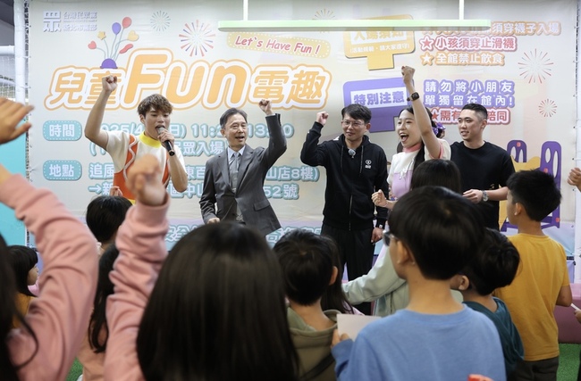 黃國昌：卓榮泰散漫失能 總統應站第一線開國是會議 | 華視新聞