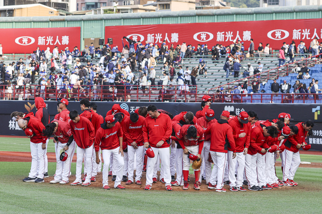 味全龍開季5連勝獨走 葉君璋談陣容安排空間大 | 華視新聞