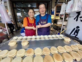 台中紅豆餅老闆投入交通志工 21年街頭守護孩童