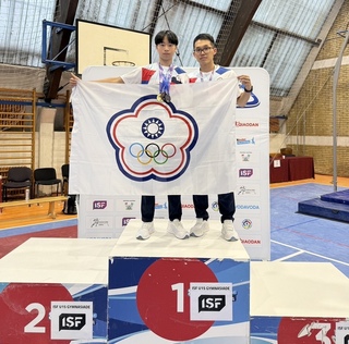 世中運U15男子體操 國家教練之子鄭丞佑跳馬摘金