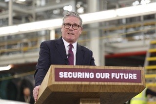 英相施凱爾與星國總理黃循財通話  重申貿易戰無贏家