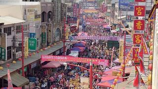 數萬人擠爆新港為大甲媽祖祝壽  北港也湧香客