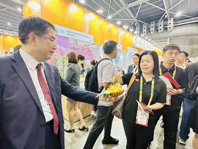 新加坡食品展開幕 黃偉哲行銷台南農漁產拓海外通路 | 華視新聞