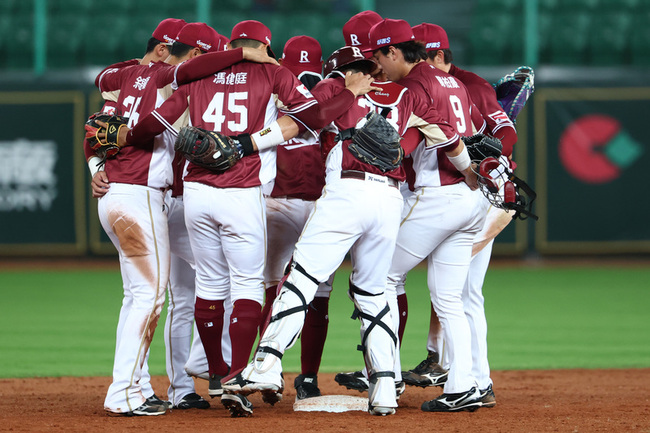 桃猿遭控球員飲食不佳 樂天：研議改善餐點品質 | 華視新聞