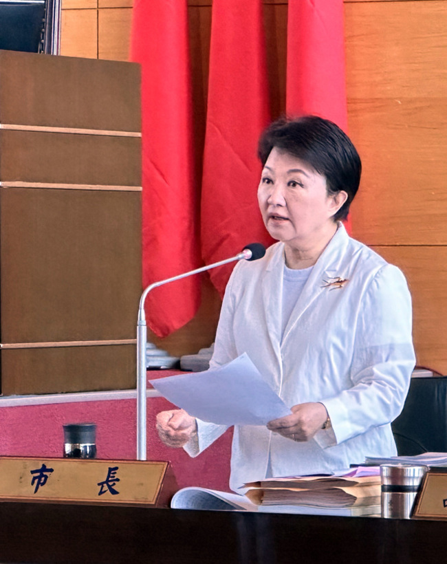 美關稅衝擊  中市府盤點34億元救濟產業 | 華視新聞